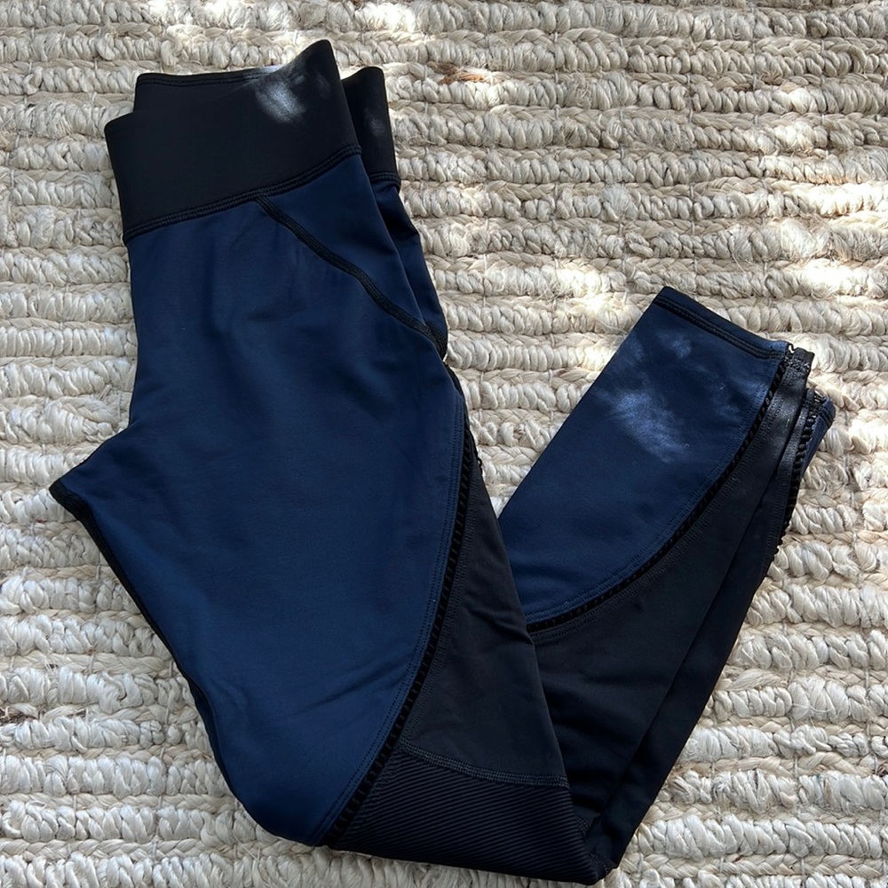 Michi Navy Black Leggings